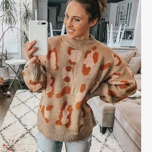 Oversized Leopard Printed Crew Neck Long Sleeve Knitted Pullover sweater